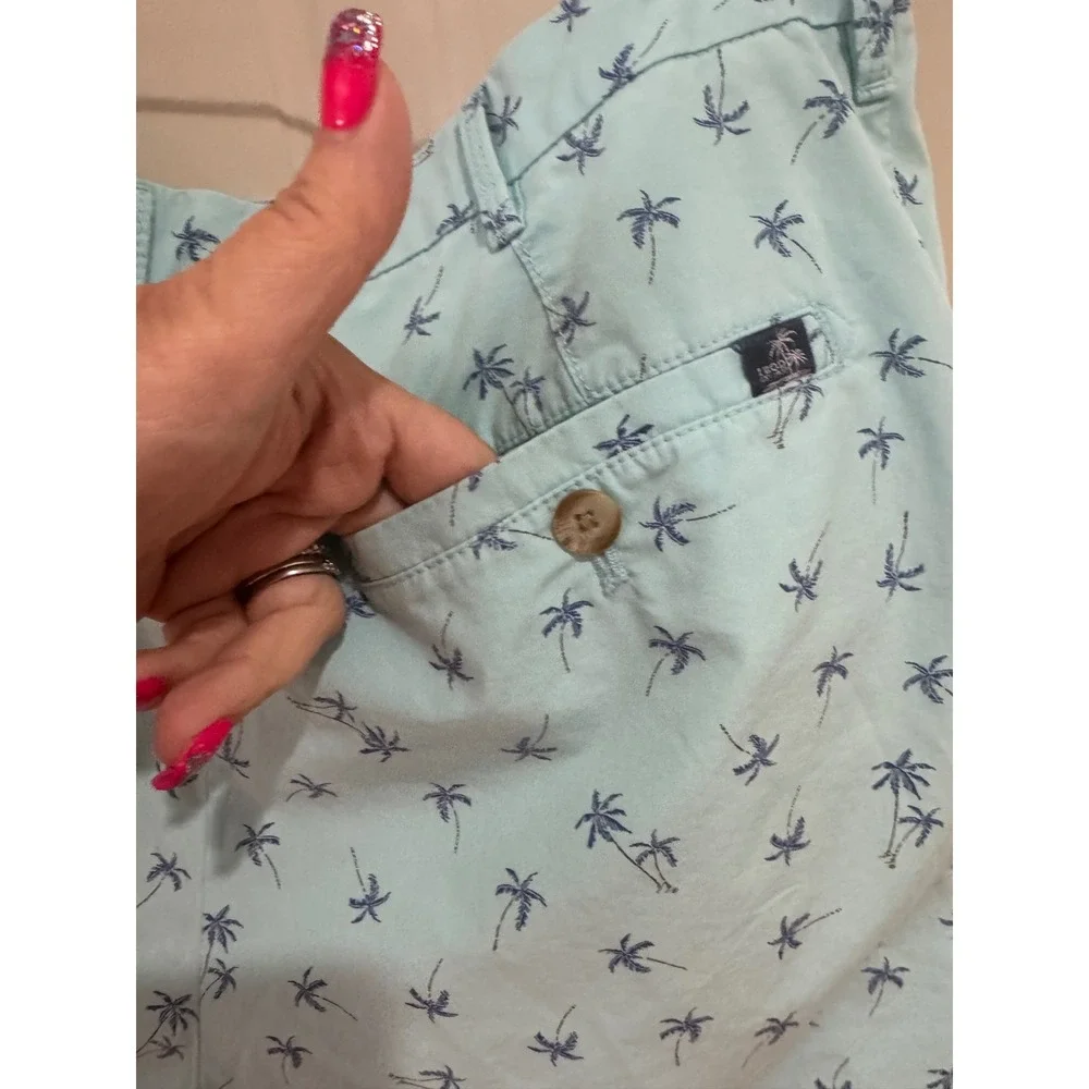 Men's Izod Saltwater Blue Palm Tree Print Shorts Size 32 4 Pocket EUC Flat Front